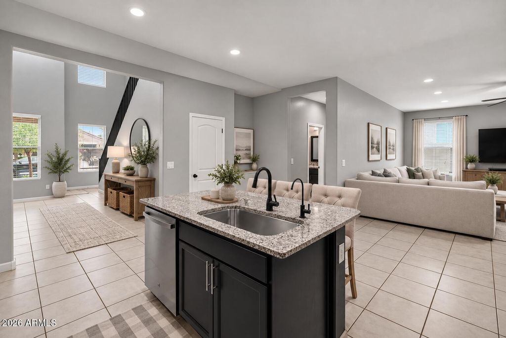 4140 W ALABAMA Lane, San Tan Valley, AZ 85144 — photo 5