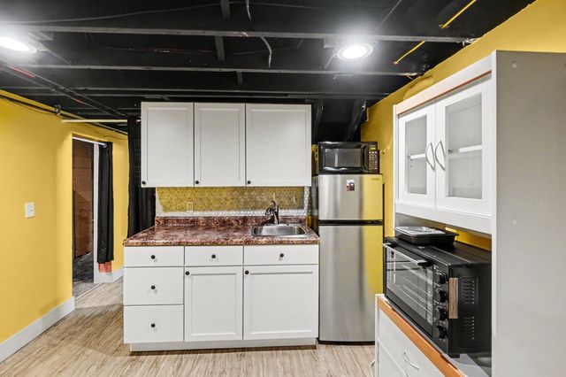 1262 Beechwood Street Ne, City Of Grand Rapids, MI 49505