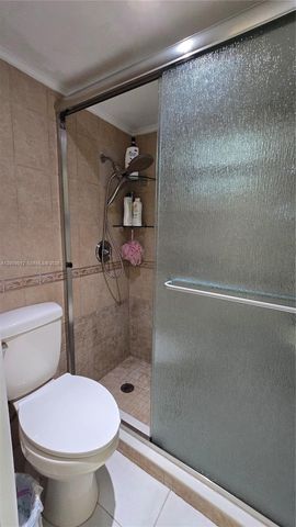 1101 Colony Point Cir 218, Pembroke Pines, FL 33026
