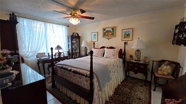 1101 Colony Point Cir 218, Pembroke Pines, FL 33026