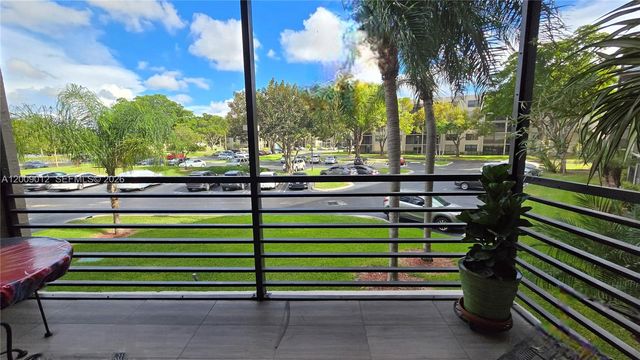 1101 Colony Point Cir 218, Pembroke Pines, FL 33026