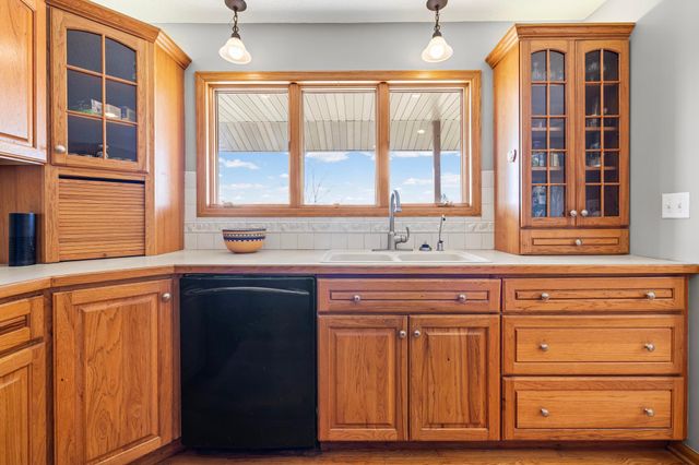 717 13th Street NW, Byron, MN 55920