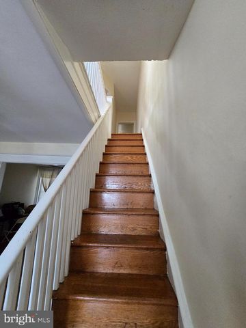 5925 REACH ST, Philadelphia, PA 19120