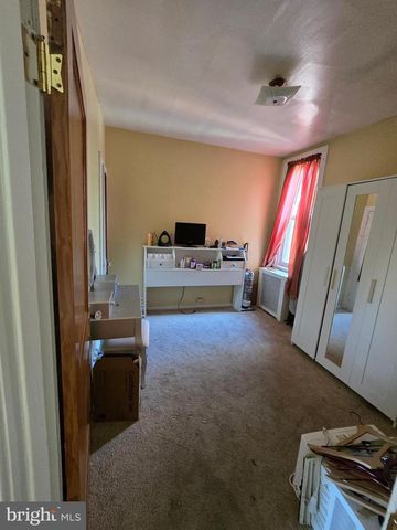 5925 REACH ST, Philadelphia, PA 19120