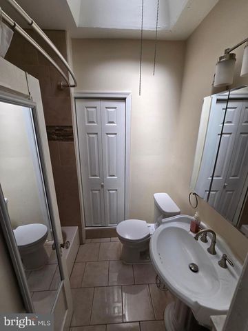 5925 REACH ST, Philadelphia, PA 19120