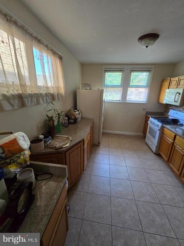 5925 REACH ST, Philadelphia, PA 19120