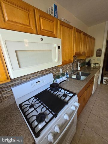 5925 REACH ST, Philadelphia, PA 19120