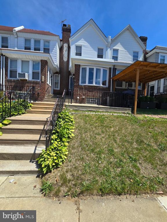 5925 REACH ST, Philadelphia, PA 19120