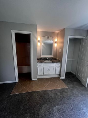 400 S Grant St, Cabot, AR 72023