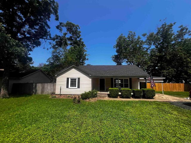 400 S Grant St, Cabot, AR 72023