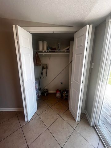 400 S Grant St, Cabot, AR 72023