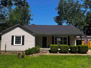 400 S Grant St, Cabot, AR 72023