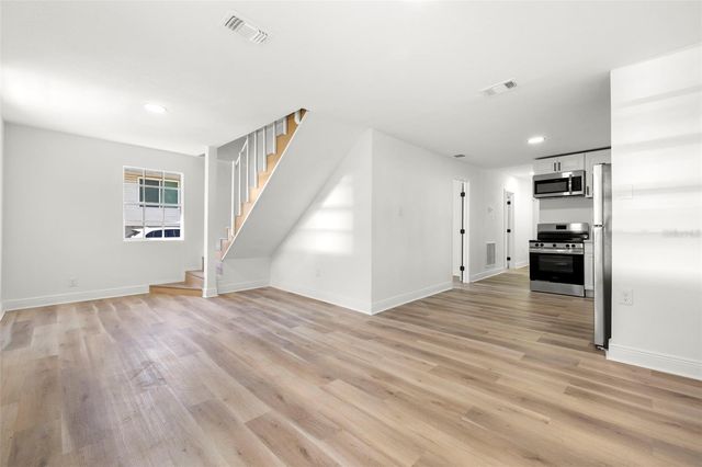 2220 DAVIS STREET, Tampa, FL 33605