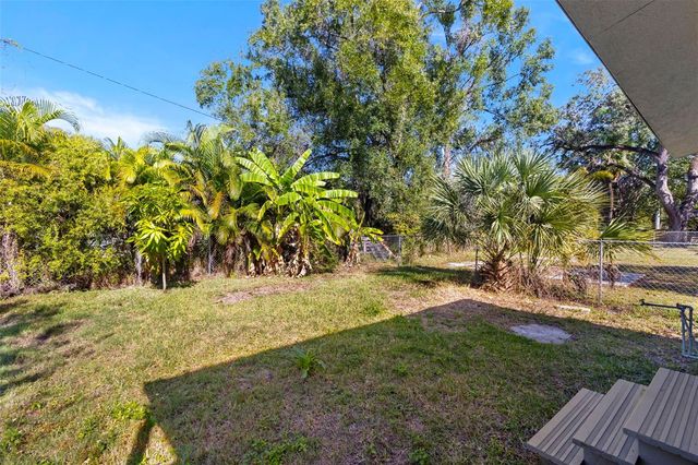 2220 DAVIS STREET, Tampa, FL 33605