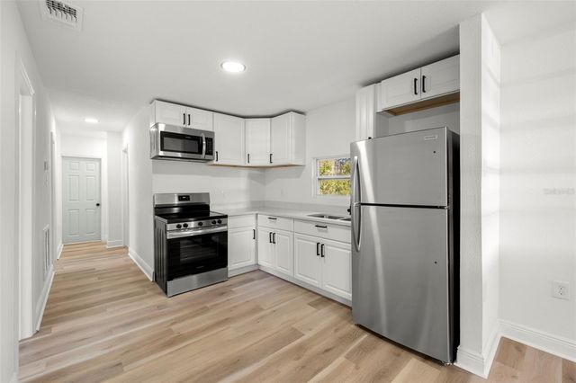 2220 DAVIS STREET, Tampa, FL 33605