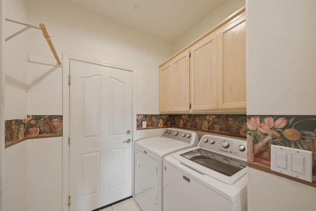 12321 Westwood Dr, Auburn, CA 95603