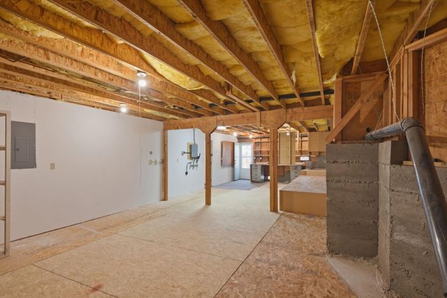 12321 Westwood Dr, Auburn, CA 95603