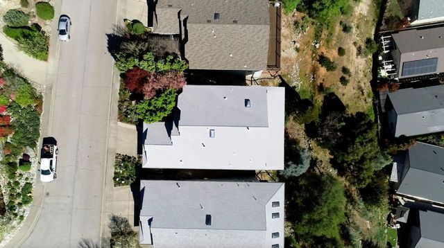 12321 Westwood Dr, Auburn, CA 95603