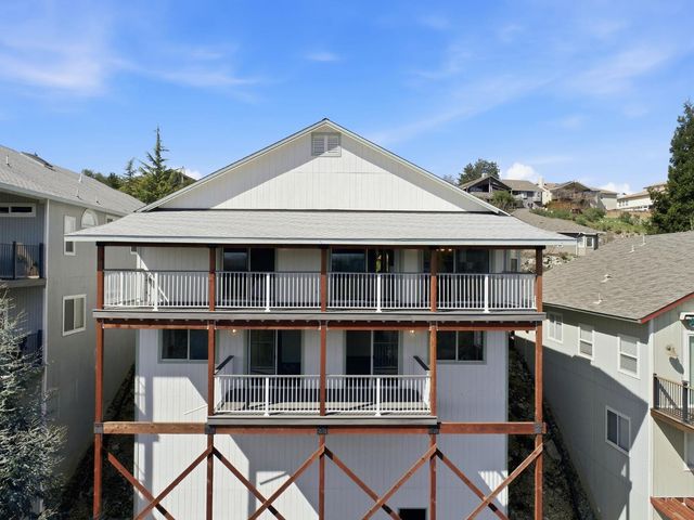 12321 Westwood Dr, Auburn, CA 95603