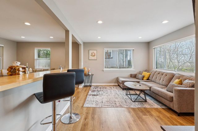 621 Edgecliff Road, Covington, KY 41014