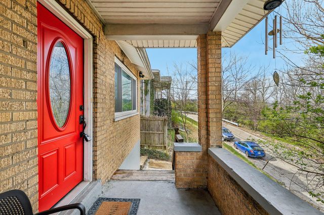 621 Edgecliff Road, Covington, KY 41014