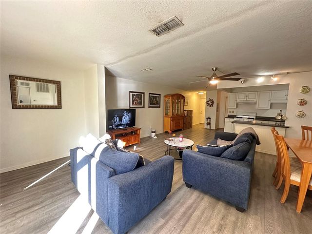 5980 80TH STREET N 108, St Petersburg, FL 33709