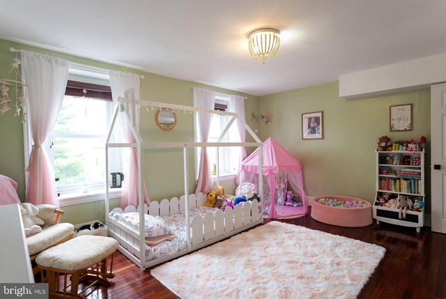 204 DAWSON ST, Philadelphia, PA 19128