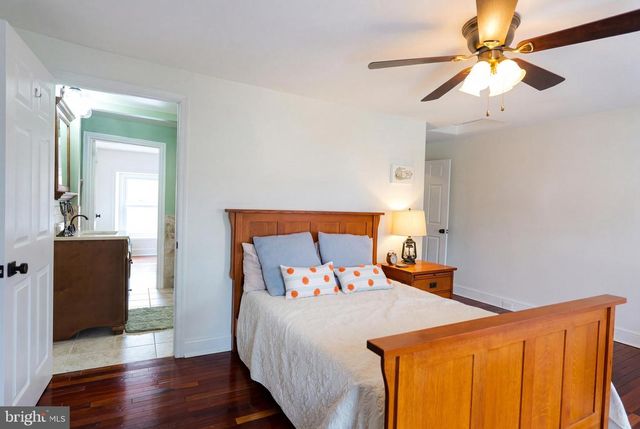 204 DAWSON ST, Philadelphia, PA 19128