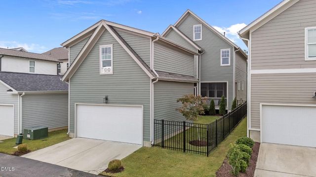 822 Watercolor Way, Durham, NC 27713