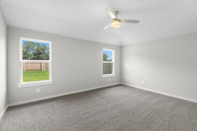 401 Amy Street, Angleton, TX 77515