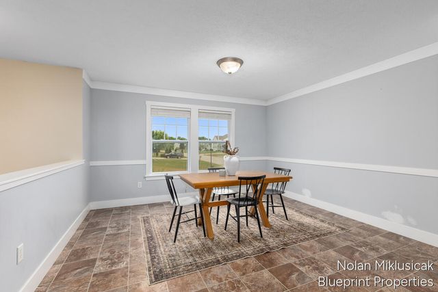 1840 Greenview Court, Zeeland, MI 49464