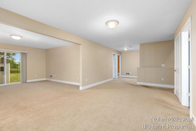 1840 Greenview Court, Zeeland, MI 49464