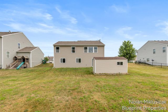1840 Greenview Court, Zeeland, MI 49464