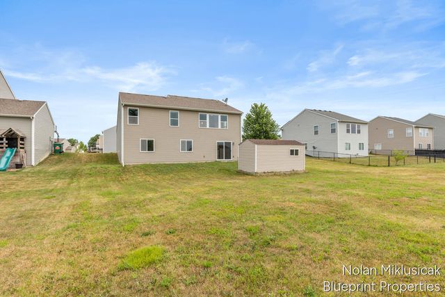 1840 Greenview Court, Zeeland, MI 49464
