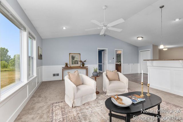 1840 Greenview Court, Zeeland, MI 49464