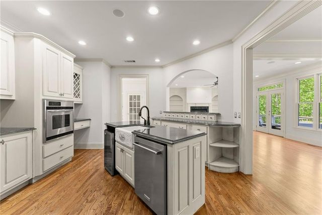 1930 Marina Way, Buford, GA 30518