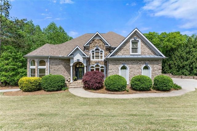 1930 Marina Way, Buford, GA 30518