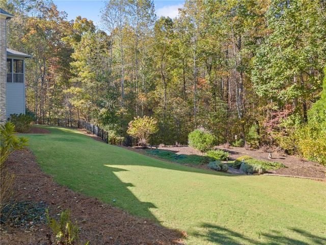 1930 Marina Way, Buford, GA 30518