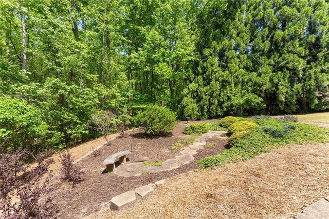 1930 Marina Way, Buford, GA 30518