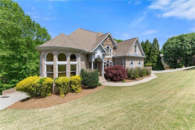 1930 Marina Way, Buford, GA 30518