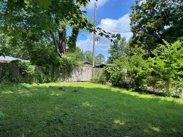 1710 S Detroit Avenue, Russellville, AR 72801