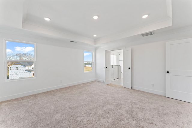 3149 Rolling Brook Dr, Columbia, TN 38401