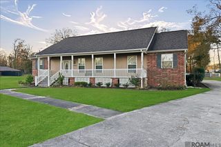 15519 Sheree St, Gonzales, LA 70737