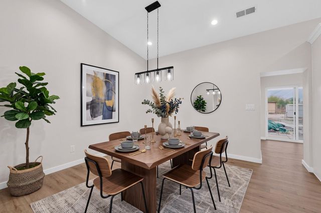 5103 San Luis Place NW, Albuquerque, NM 87107