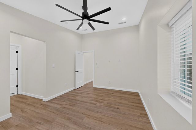 5103 San Luis Place NW, Albuquerque, NM 87107