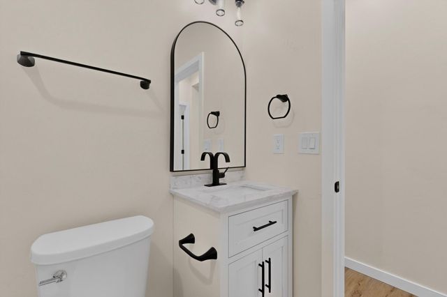 5103 San Luis Place NW, Albuquerque, NM 87107