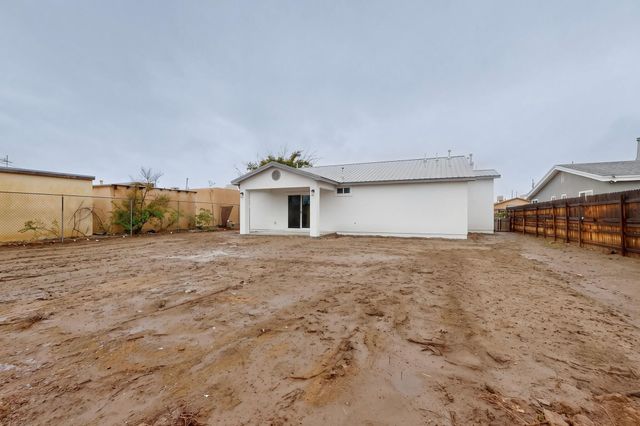 5103 San Luis Place NW, Albuquerque, NM 87107