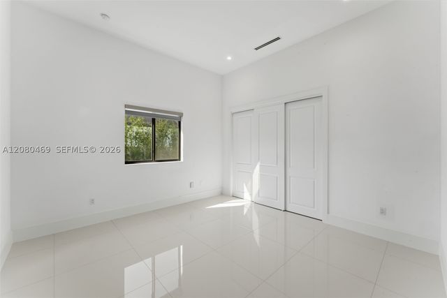 10005 SW 66th St, Miami, FL 33173