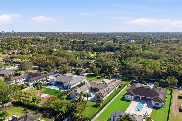 10005 SW 66th St, Miami, FL 33173