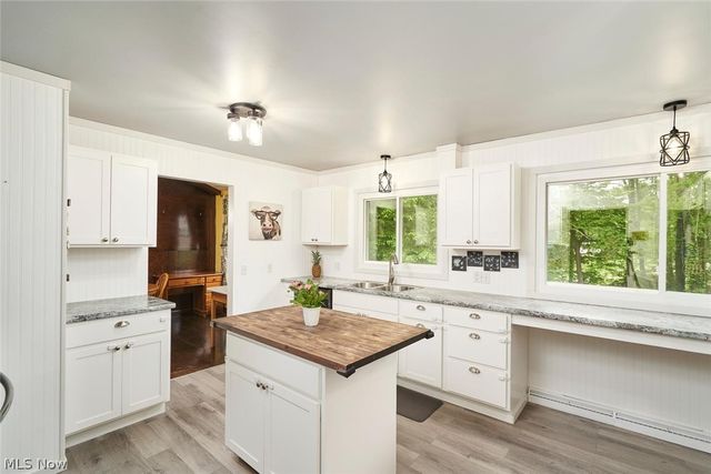 2981 Reservoir Drive, Mogadore, OH 44260